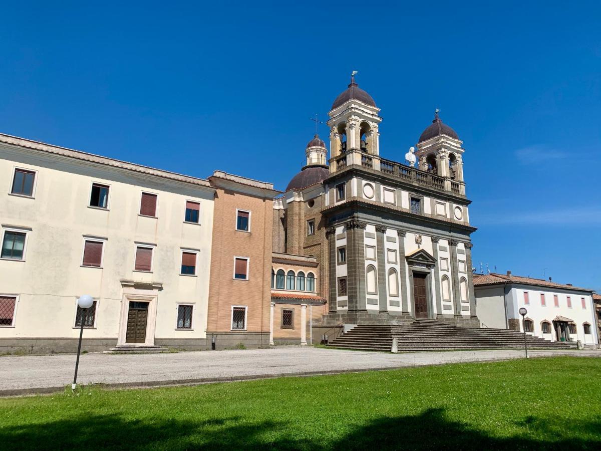 Monastero San Vincenzo - Casa Per Ferie Hotel Bassano Romano Eksteriør billede