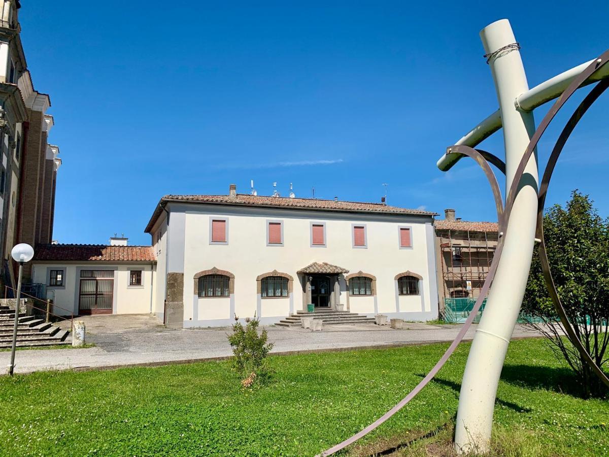 Monastero San Vincenzo - Casa Per Ferie Hotel Bassano Romano Eksteriør billede